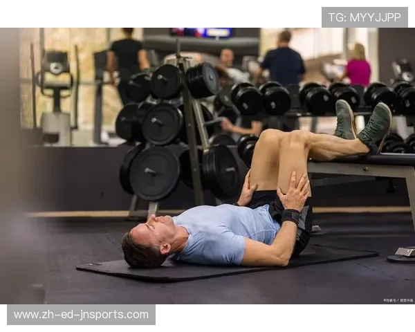 高强度间歇训练如何有效改善全身肌肉线条塑造与增强肌肉耐力